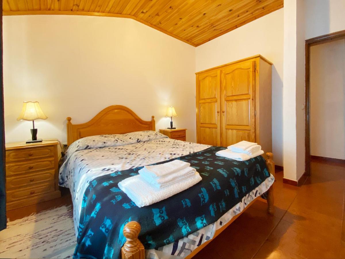 Casa Da Risca Apartment อุนไญส์ ดา แซฮา ภายนอก รูปภาพ
