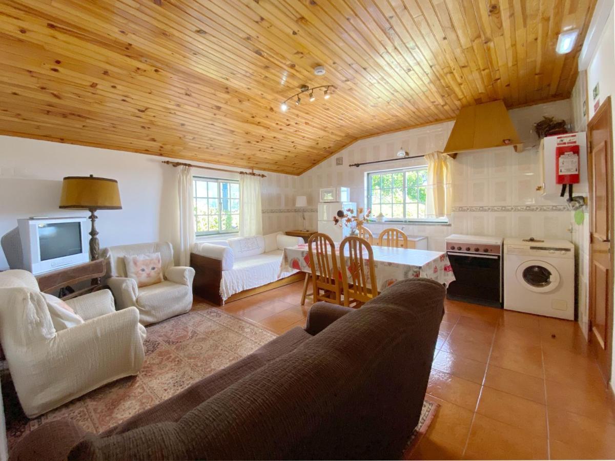 Casa Da Risca Apartment อุนไญส์ ดา แซฮา ภายนอก รูปภาพ