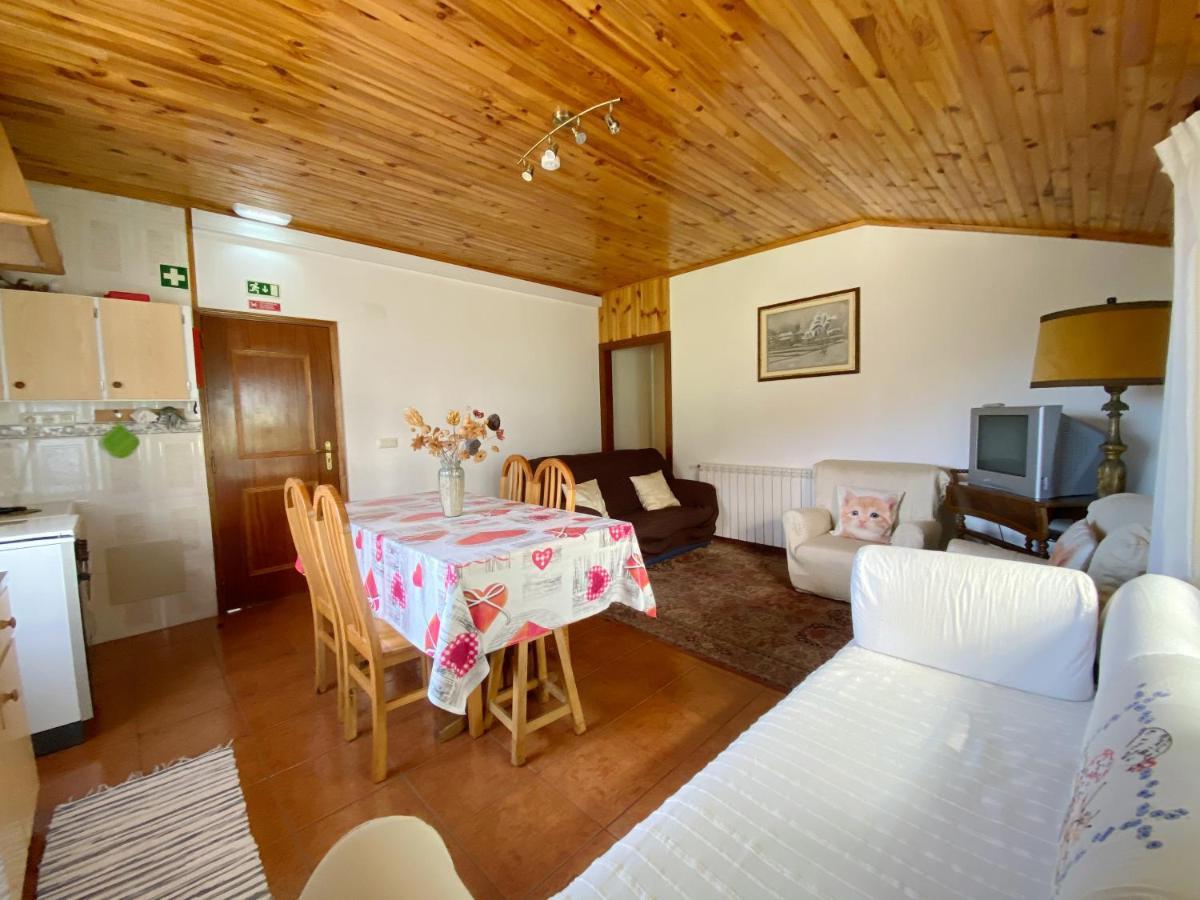 Casa Da Risca Apartment อุนไญส์ ดา แซฮา ภายนอก รูปภาพ